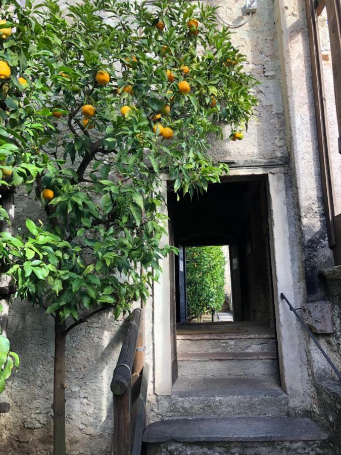 Appartamento Trentino II Comano Terme Luaran gambar